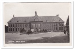 Enschede, Textiel School ( 2 Breuklijntjes + Punaisegaatjes) - Enschede