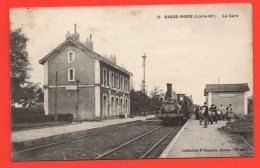 BASSE INDRE - La Gare. (très Belle Animation) - Basse-Indre