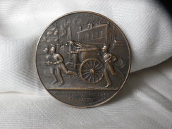 POMPIER - Medaille Devouement Courage Emulation Bronze A DUBOIS - France