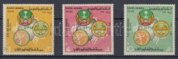 ** 1974 100 éves Az UPU Sor Mi 554-556 - Sonstige & Ohne Zuordnung