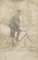 * T2/T3 Cyclist, Bicycle. Photo (EK) - Ohne Zuordnung