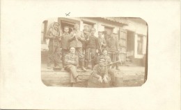 * T2 WWI German Soldiers With Work Tools, Group Photo - Unclassified