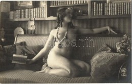 ** T1/T2 Erotic Nude Lady With Book Shelves. A. Noyer. 4043. - Ohne Zuordnung