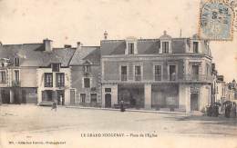 Le Grand Fougeray         35     Place De L'Eglise         (voir Scan) - Sonstige & Ohne Zuordnung