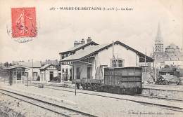 Maure De Bretagne          35      L'Intérieur De La Gare   (voir Scan) - Autres & Non Classés