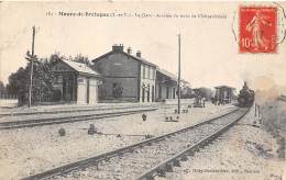 Maure De Bretagne          35     La Gare.  Arrivée Du Train De Chateaubriand     (voir Scan) - Autres & Non Classés