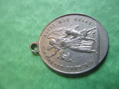 Petite Médaille Religieuse/Saint Blaise/Ange Gardien  /Début XXème Siècle     CAN357 - Religion & Esotérisme