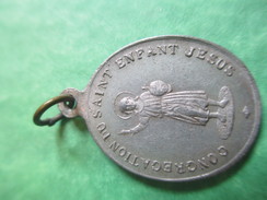 Petite Médaille Religieuse/Congrégation Du Saint EnfantJesus /Fin XIXème Siècle     CAN361 - Religion &  Esoterik
