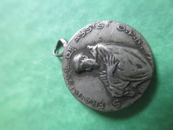 Petite Médaille Religieuse/Santa Chiara D'Assisi/S Francisce De Assisi/Début XXème Siècle     CAN365 - Religion &  Esoterik