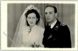 SS Soldat Hochzeit Foto AK I-II - Oorlog 1939-45