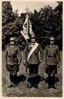 Fahne / Standarte WK II Nachrichten Abteilung 44 Soldat Brustschild WK II   Foto AK I-II - Guerra 1939-45