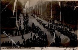Bismarck Huldigung Der Deutschen Corps Studenten Vor Der Büste Bismarcks In Der Wallhalle 1908 Foto-Karte I-II - People