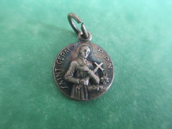 Petite Médaille Religieuse/ Saint Gérard/ Vierge à L'Enfant,/Début XXéme         CAN391 - Religion & Esotérisme