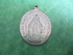 Petite Médaille Religieuse/Saint Joseph Priez Pour Nous /Début XXéme       CAN419 - Religion & Esotericism