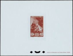 N° 7 53 Musée Postal Papier Bleuté  Qualité:  Cote: 400  - Altri & Non Classificati