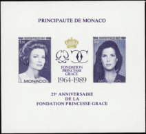 N° 4 8 A Fondation Princesse Grace Bloc Non Dentelé  Qualité: ** Cote: 465  - Other & Unclassified