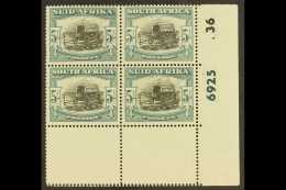 1947-54  5s Black & Pale Blue-green, Cylinder 6925 36 Block Of 4 With "Rain" Variety, SG 122, Hinged On Top... - Unclassified