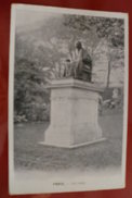 D 75 - Paris - Voltaire - Statues