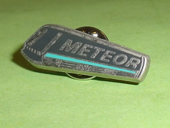 Pin's / Trains / TGV : Metro , Meteor  ( Decat Paris ) TB2p - TGV