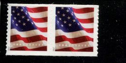 463286892 USA 2017 POSTFRIS MINT NEVER HINGED POSTFRISCH EINWANDFREI SCOTT 5158 PAIR FLAGS - Unused Stamps