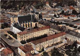 55-SAINT-MIHIEL- L'EGLISE SI MICHEL ET LE LYCEE VUE DU CIEL - Saint Mihiel