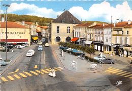 55-LIGNY-EN-BARROIS- PLACE DE LA REPUBLIQUE - Ligny En Barrois