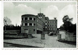 Kliniek  César De Paepe     Hoofdingang - Watermael-Boitsfort - Watermaal-Bosvoorde