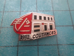 Pin1214b Pin´s Pins / Beau Et Rare : BANQUES : LA CAISSE D'EPARGNE COUTANCES MANCHE 1992 - Banken