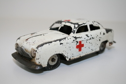 Vintage TIN TOY CAR : Maker ESTRELA - Ambulance - 13cm - BRASIL - 1940's - Friction - Beperkte Oplage En Curiosa - Alle Merken