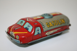 Vintage TIN TOY CAR : Maker UNKNOWN - GASOLIN OIL TANKER - 7,5cm - JAPAN - 1950's - - Collectors Et Insolites - Toutes Marques