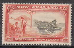 NEW ZEALAND       SCOTT NO. 240      MINT HINGED     YEAR  1940 - Unused Stamps