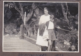ILE De NOIRMOUTIER  -  Cliché D'une Femme Et D'un Enfant En 1936  - Voir Description - Ile De Noirmoutier