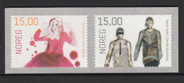 Norway 2013 Set Of 2 15k Norwegian Fashion - Unused Stamps