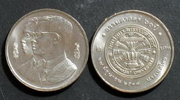 Thailand Coin 2 1994 60th Thammasat University Y296 UNC - Thailand