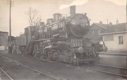 ¤¤  -  Carte-Photo Non Située  -   Trains En Gare  - Locomotive Du Chemin De Fer Du " NORD "    -  ¤¤ - Matériel