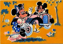 CPSM Walt Disney édition KROMA SEPHERIADES Relief Feutrine écrite Mickey - Autres & Non Classés