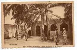 Algérie--OUARGLA---Cour Intérieure De La Mosquée (très Animée ) éd Combier......à Saisir - Ouargla