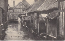 Delcampe - CPA 76 - ROUEN - Vieilles Maisons Sur L'Eau De Robec - Rouen