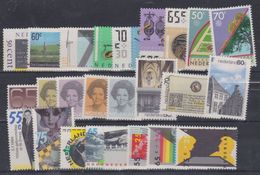 Pays-Bas N° 1255 / 79 XX : Année 1986 En Timbres-poste Complète Les 25 Valeurs Sans Charnière TB - Komplette Jahrgänge