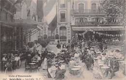 Saint Malo      35          Place Chateaubriand .Cafés Et Continental Hôtel       ( 3697 Voir Scan) - Saint Malo