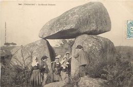 - Finistere - Ref- D717 - Tregunc - Le Grand Dolmen - Dolmens - Dolmen Et Menhirs - Enfants - Carte Bon Etat - - Trégunc