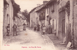 VIGNORY - La Rue De Pierre - Vignory