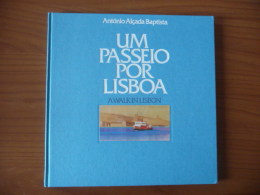 Portogallo - Book  "Um Passeio Por Lisboa" (m64-143) - Libro Del Año