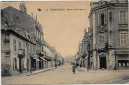 CPA Périgueux Dordogne Circulé Commerce Pharmacie - Périgueux