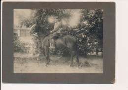 Photo Ancienne Portrait Officier Chasseur à Cheval Contrecollée Sur Carton 13X18cm - Guerre, Militaire