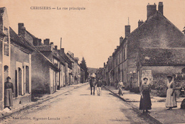 CERISIERS - La Rue Principale - Cerisiers