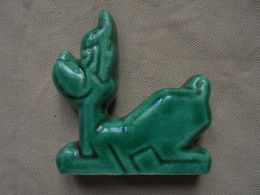 Ancien - Porte-couteau "Chien" En Terre Cuite - Animaux