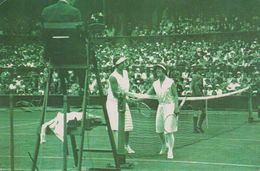 REPRODUCTION .Nostalgia Postcard .TENNIS .Wimbledon July 1930. The Champion Helen Wills-Mood - Tenis