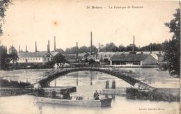 45-BRIARE- LA FABRIQUE DE BOUTONS - Briare