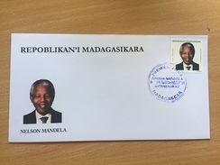 Madagascar Madagaskar 2016 / 2017 Mi. 2688 Nelson Mandela Madiba South Africa Nobel Peace Prize FDC - Otros & Sin Clasificación